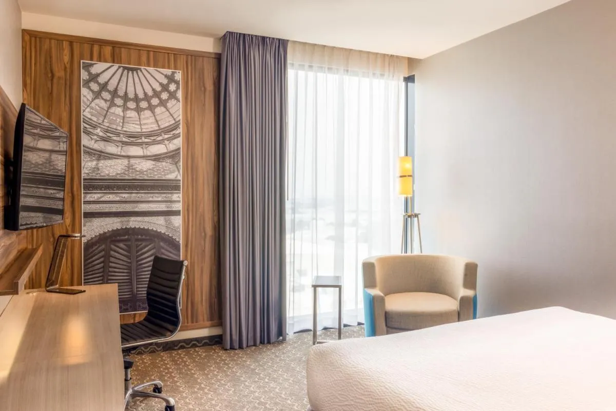Image 1 of Courtyard by Marriott Mexico City Vallejo
