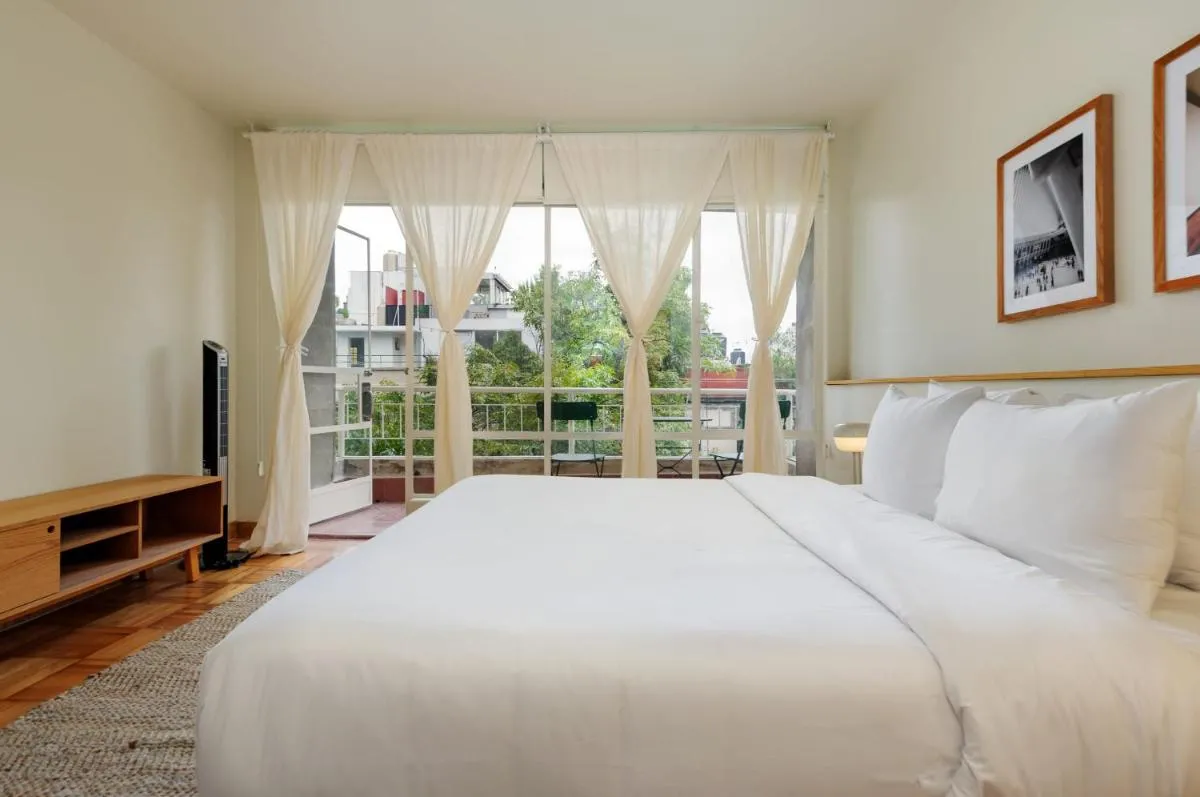 Image 6 of Delightful 2BR with Balcony in Roma Norte