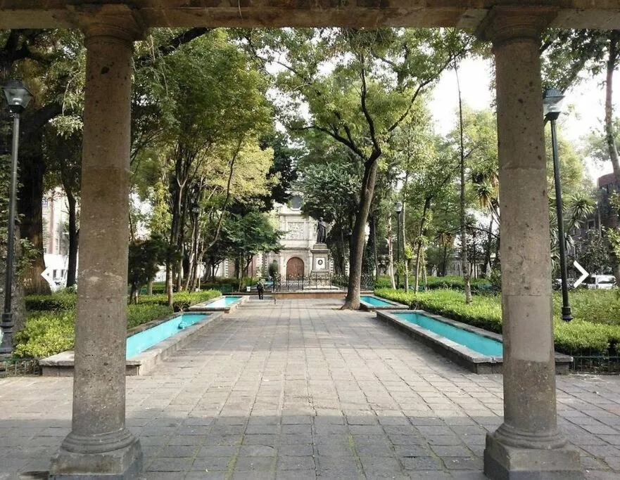 Image 2 of Departamento completo en el centro de CDMX