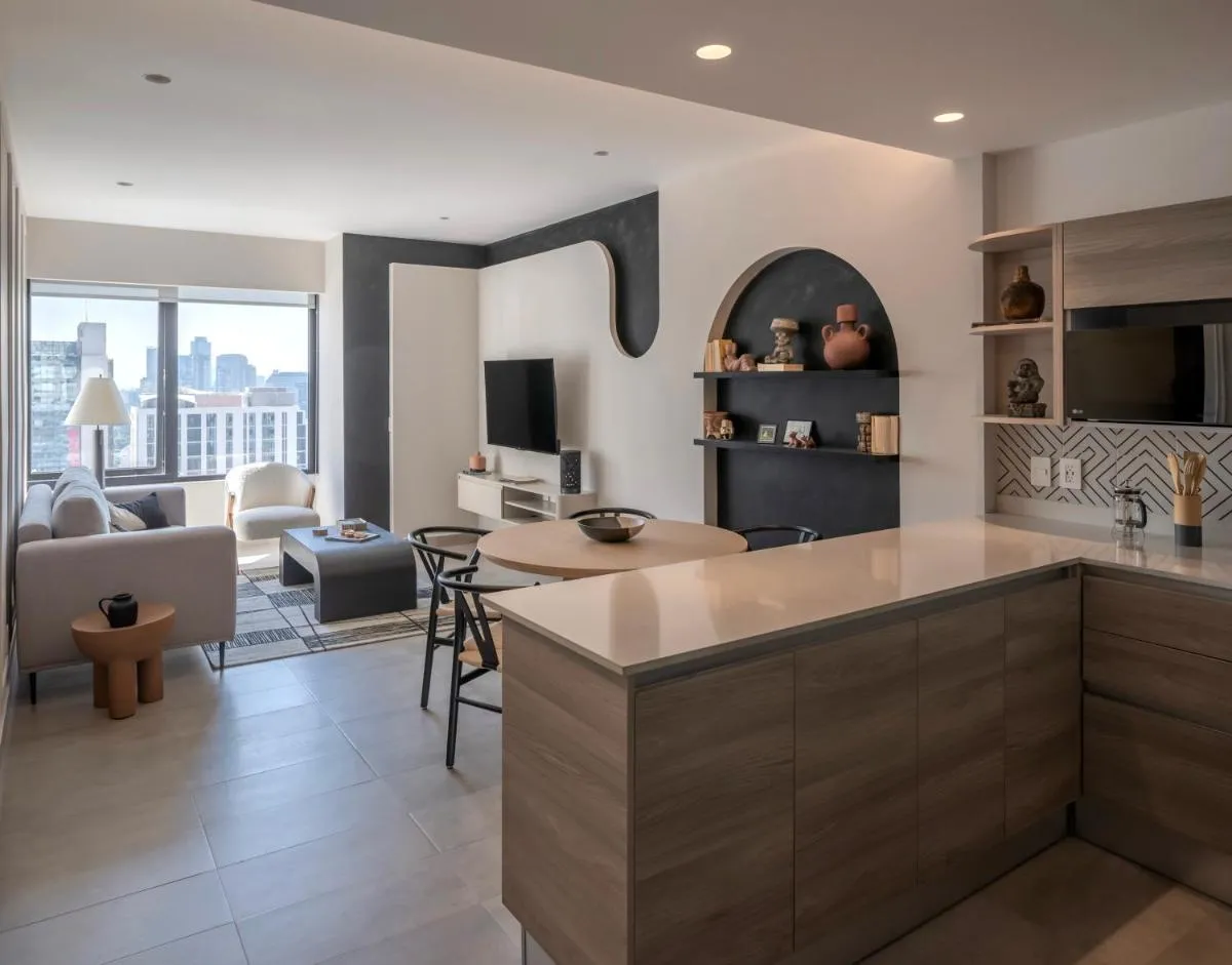 Image 3 of Elegant Condo in Polanco with Pool, Sauna, Jacuzzi & Gym