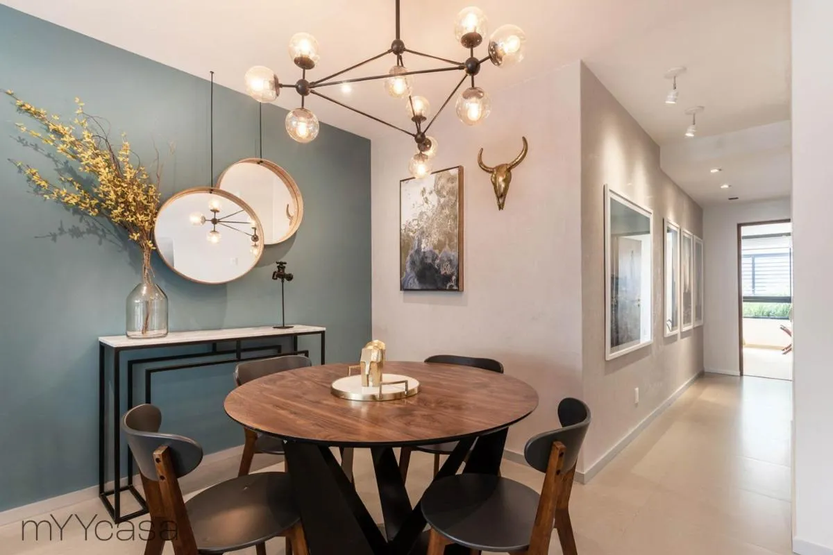 Image 6 of Enchanting Apartment, 1 Block from Fuente de Cibeles – Colima