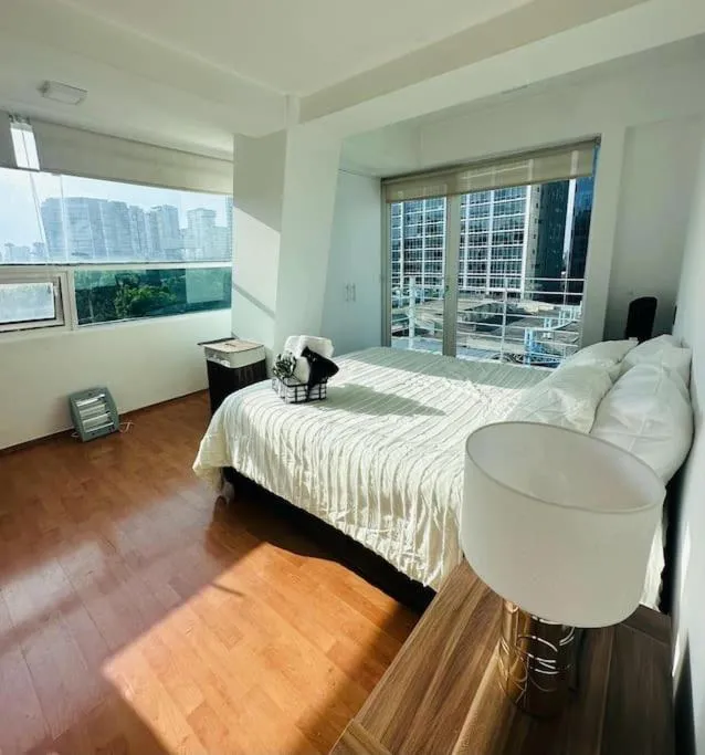 Image 3 of Excellent apartment to work wifi pool gym
