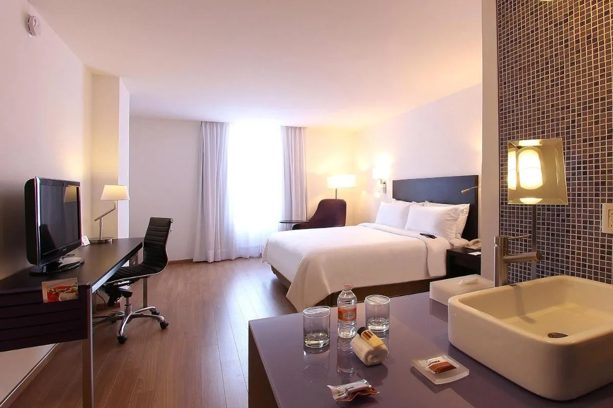 Image 1 of Fiesta Inn Naucalpan