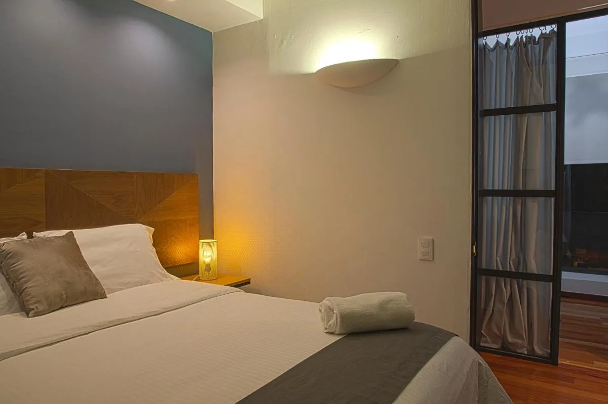 Image 1 of Five bedrooms Penthouse view to Bellas Artes