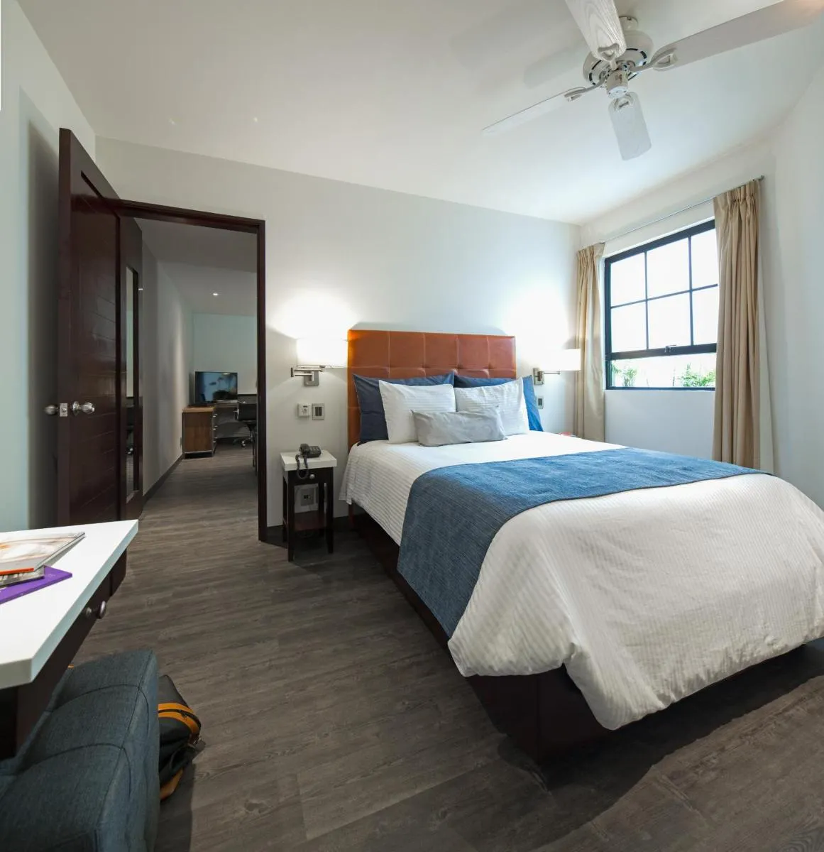 Image 4 of FlowSuites Polanco