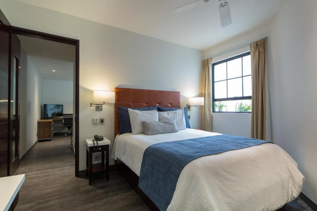 Image 6 of FlowSuites Polanco