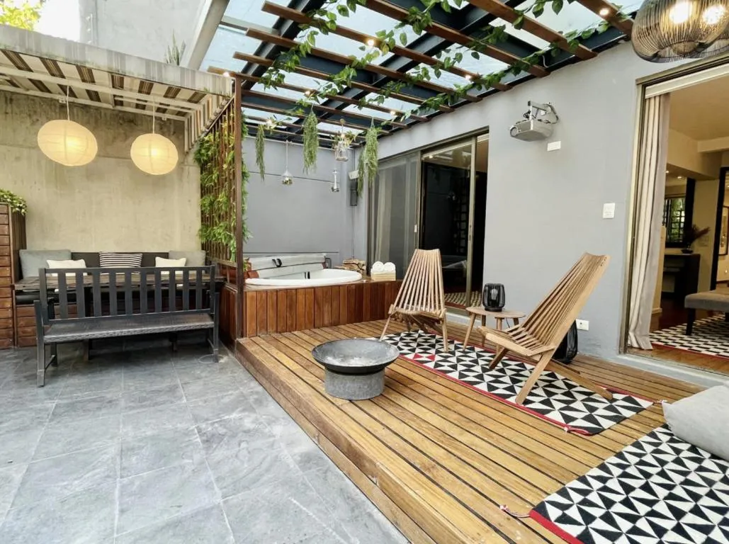 Image of Grand Cinema & Jacuzzi Appartment