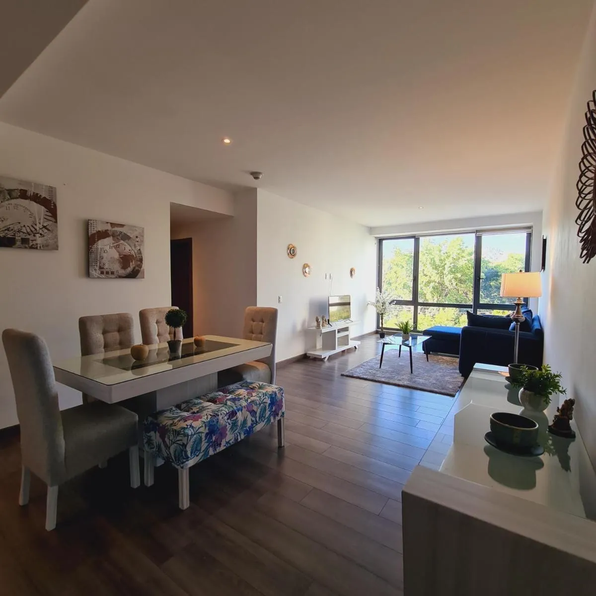 Image 3 of Hermoso departamento con alberca y gimnasio