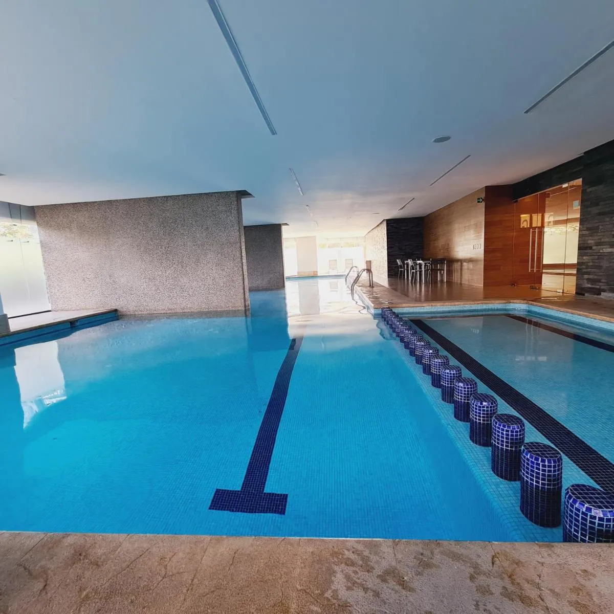 Image 2 of Hermoso departamento con alberca y gimnasio