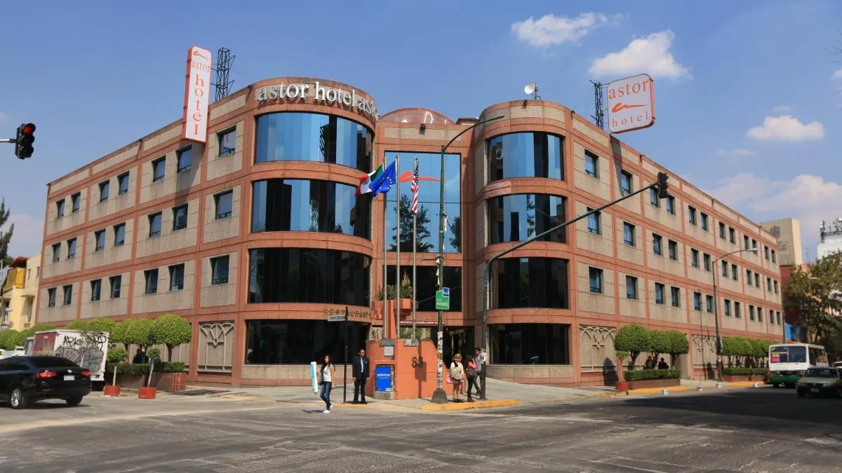 Image 5 of Hotel Astor