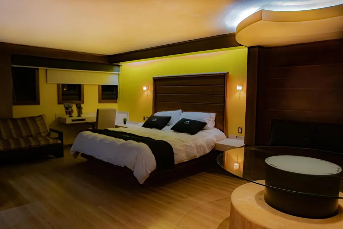 Image of Hotel Contadero Suites y Villas
