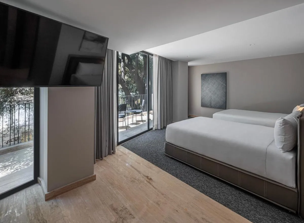 Image 5 of Hotel Elements by Marquis