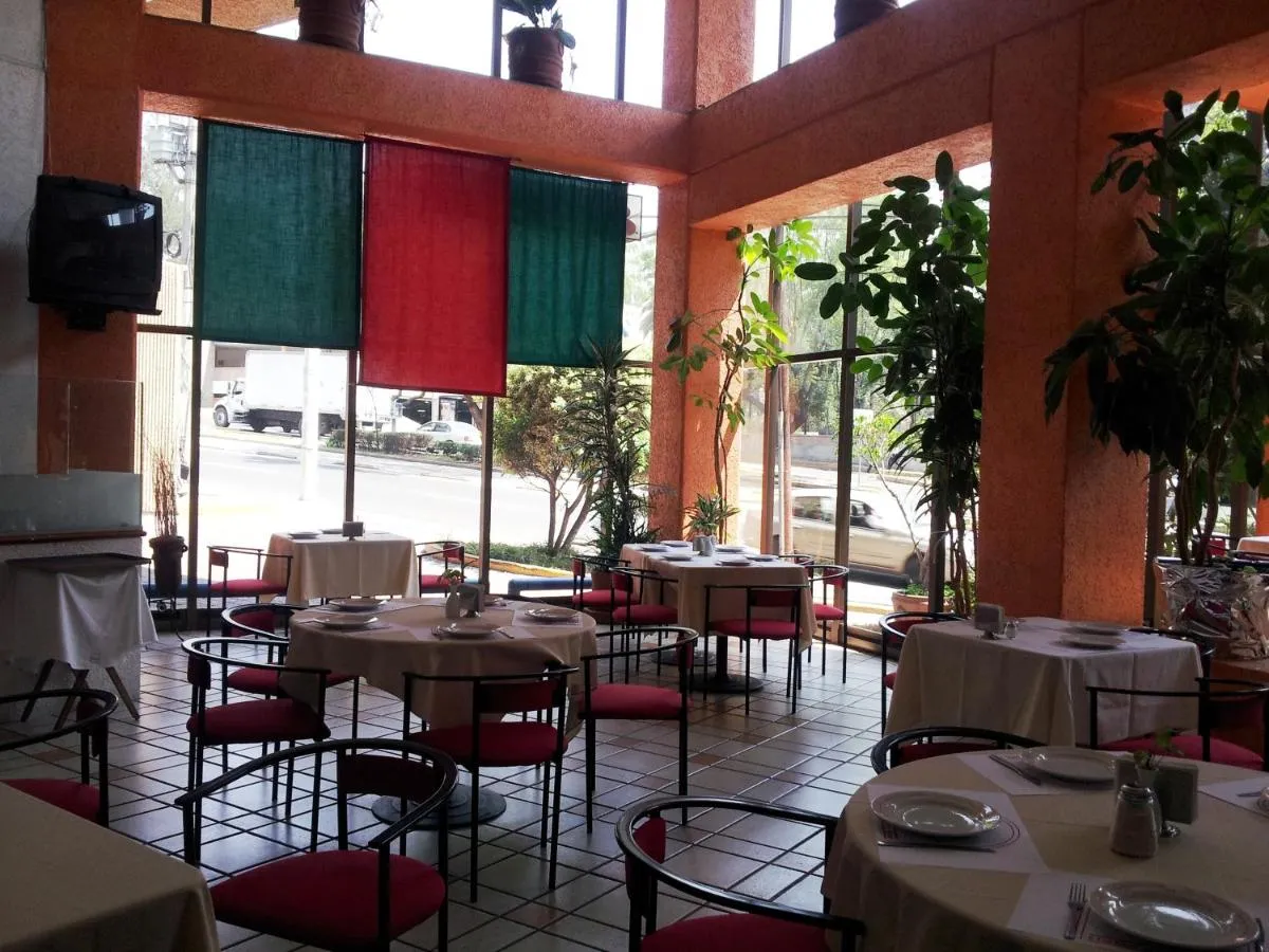 Image 2 of Hotel Inn Sur