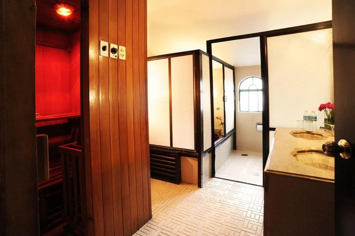Image 2 of Hotel Park Villa
