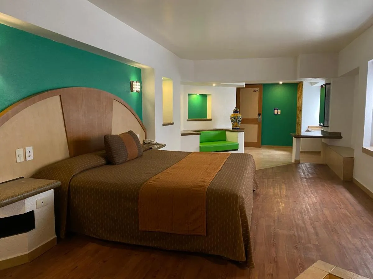 Image 2 of Hotel Villa de Madrid
