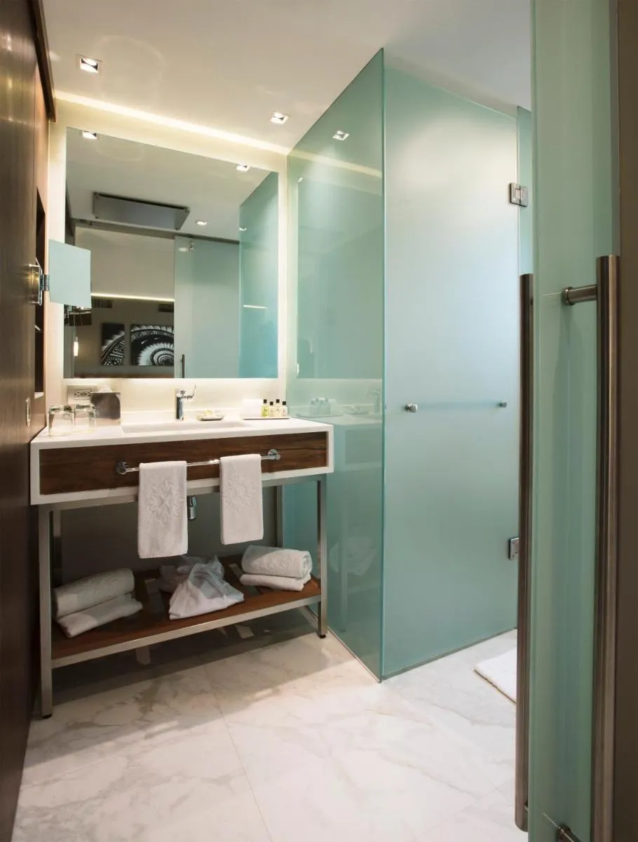 Image 3 of Krystal Grand Suites Insurgentes