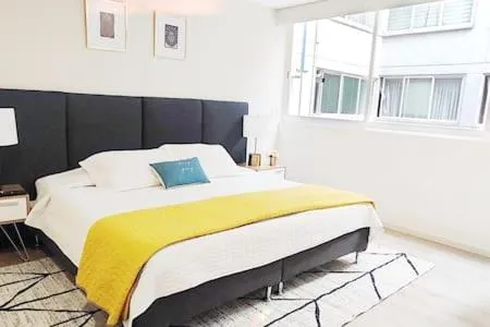Image 1 of Leonora MaiaHome-Amplio apt en Polanco a pasos de Masaryk 3BD + 3BT