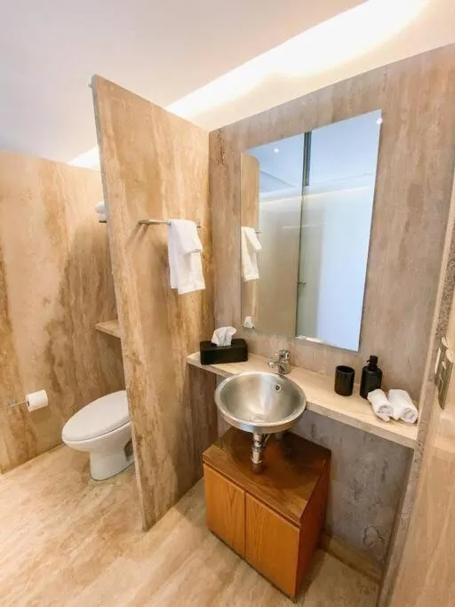 Image 4 of Loft 2210