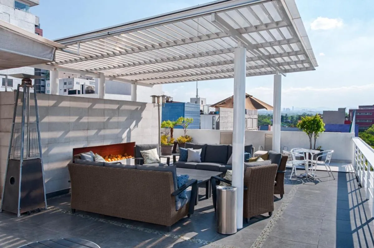 Image 5 of Lombardo Suites