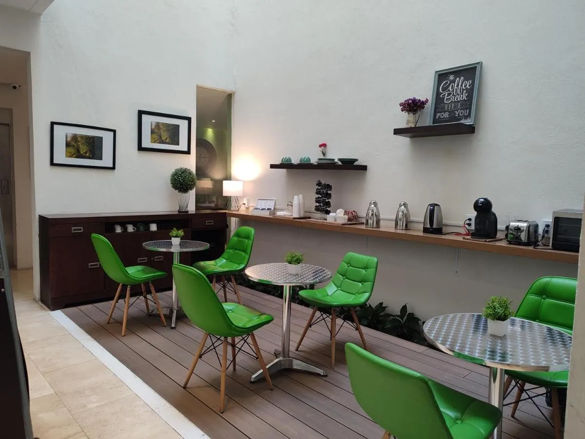 Image 3 of Lombardo Suites
