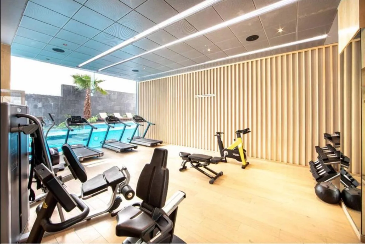 Image 5 of Lovely & Spacious Apartment with Pool & Gym in La Condesa – Icon