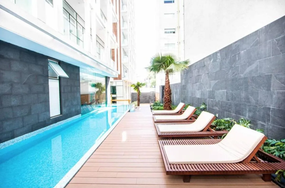 Image 3 of Lovely & Spacious Apartment with Pool & Gym in La Condesa – Icon