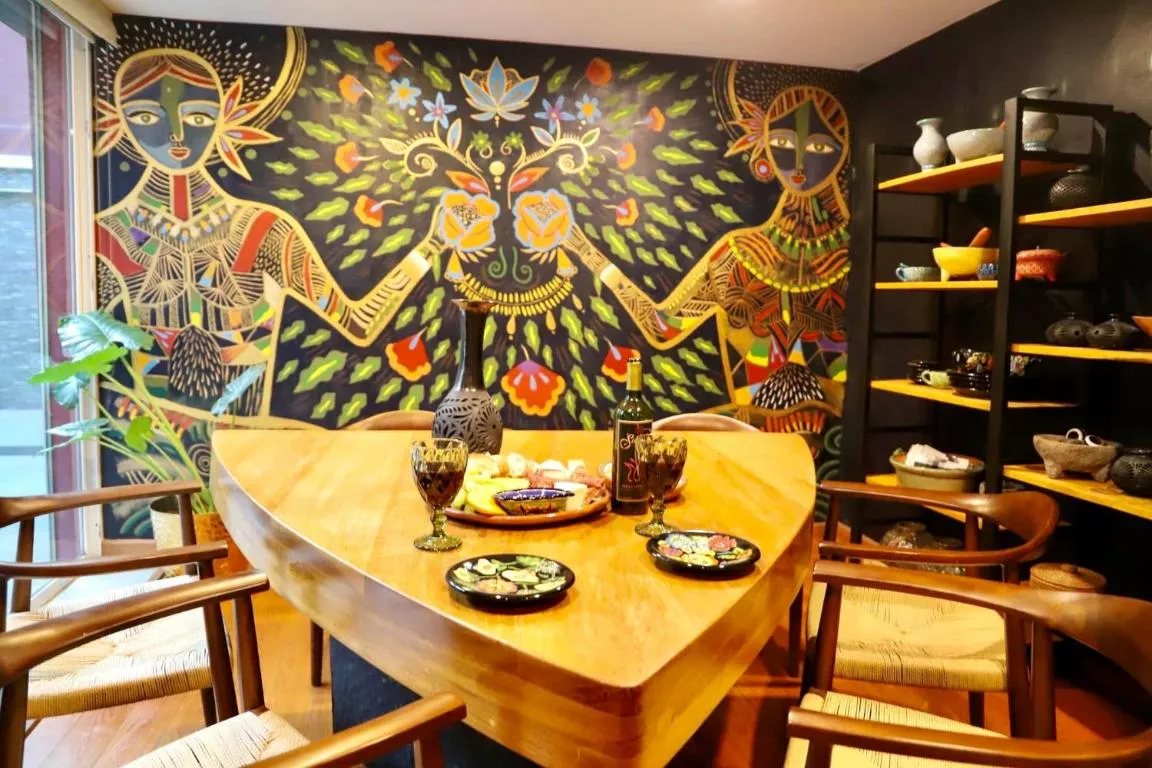 Image of Luxurious Mid Century Modern folk art home