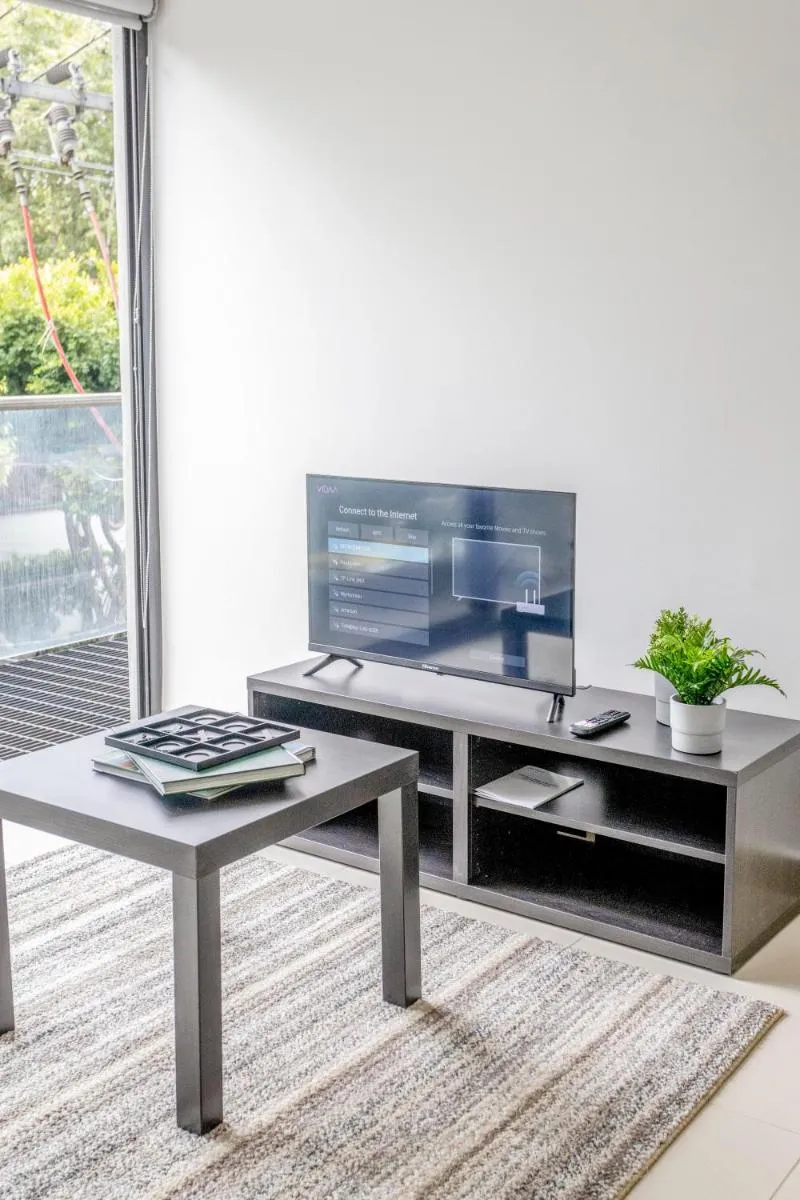 Image 3 of Luxury City Apartment