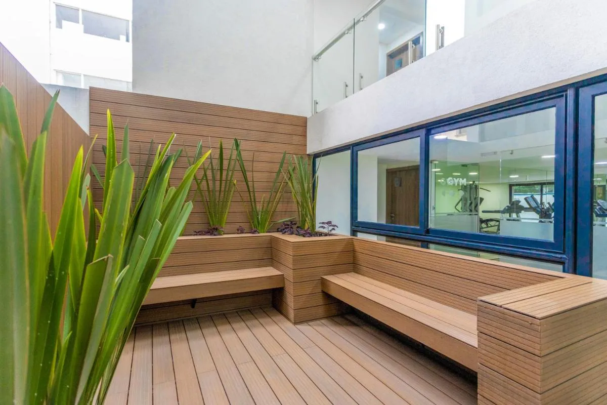 Image 4 of Luxury City Apartment
