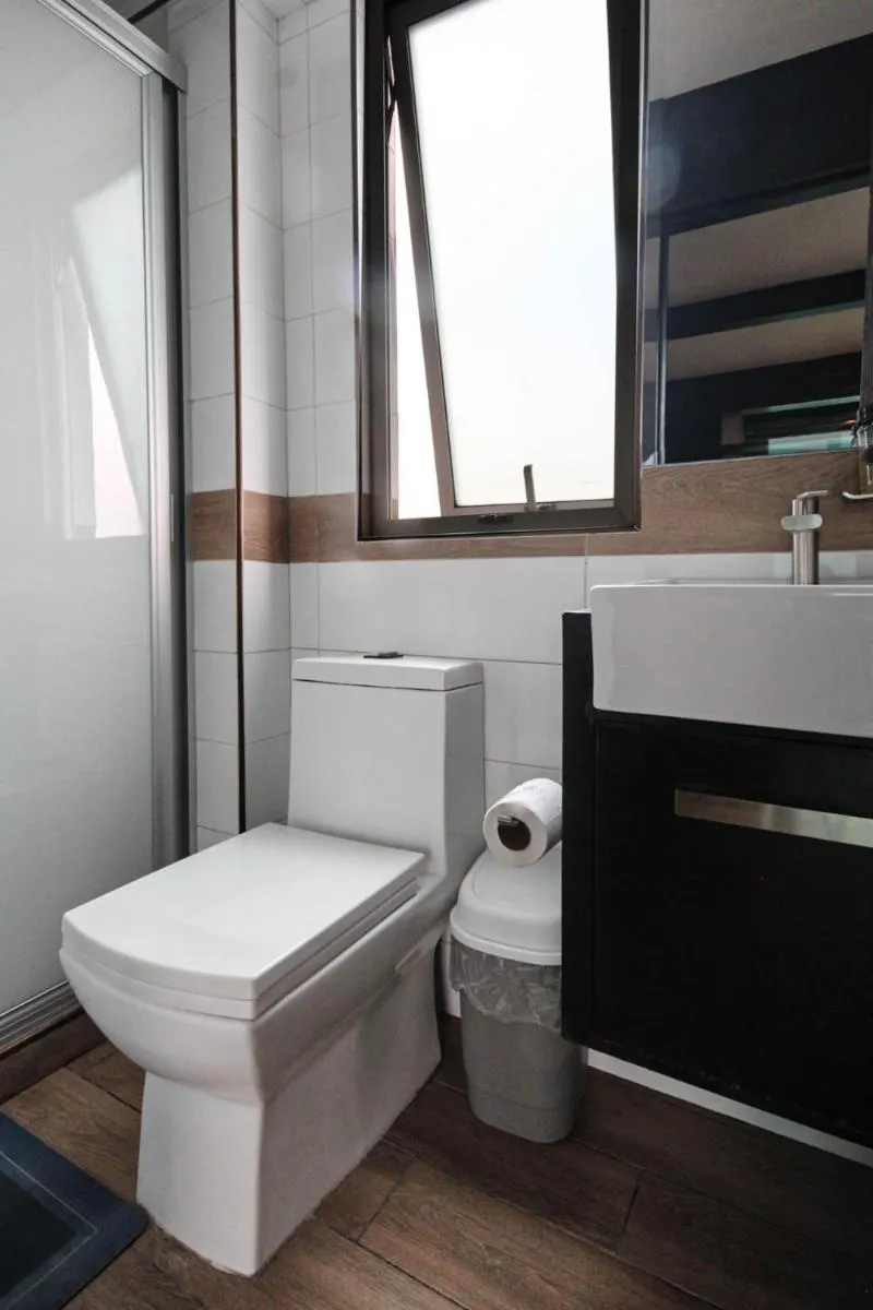 Image 5 of Luxury Rooftop SuiteB