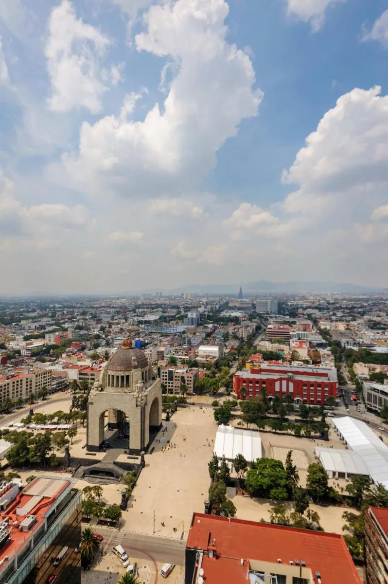 Image 6 of Mesmerizing Loft with Stunning City View in Cuauhtemoc