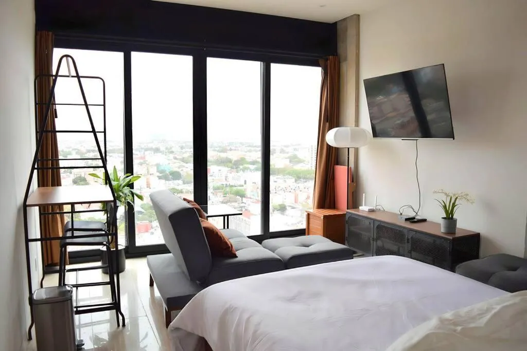 Image 1 of Modern loft with Coworking