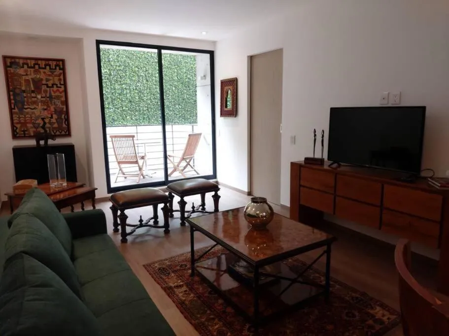 Image 2 of New Beautiful apartment near Reforma