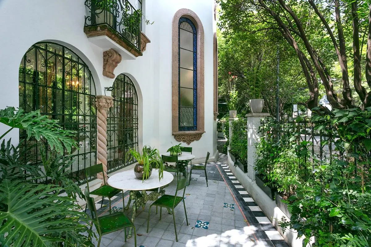 Image 2 of Orchid House Polanco