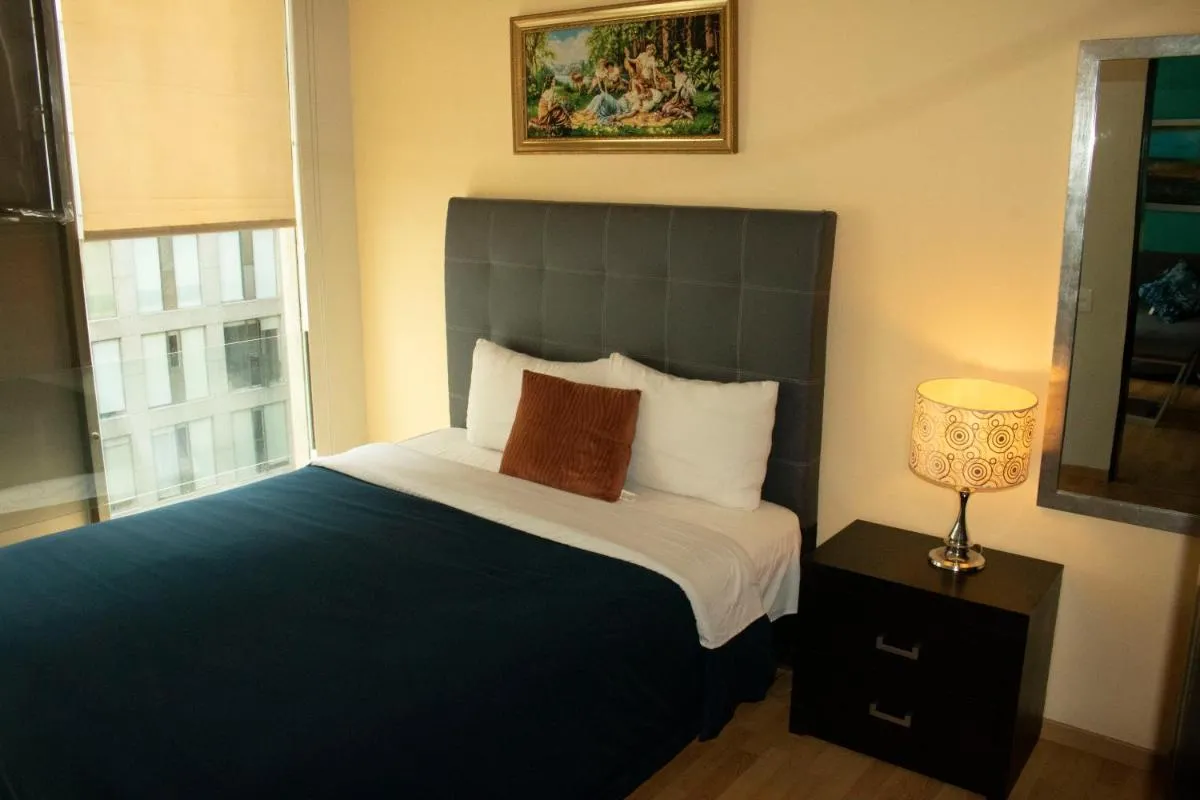 Image 5 of Puerta Alameda Suites México