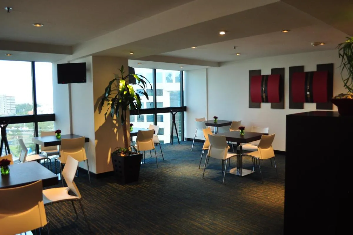 Image 3 of Radisson Paraiso Hotel Mexico City