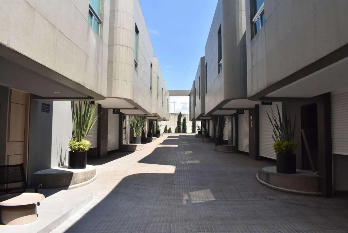 Image 2 of Ramada by Wyndham Mexico City Santa Fe