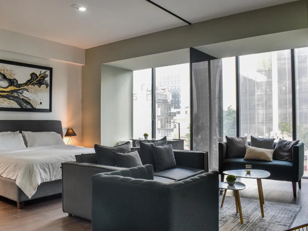 Image of Reforma 284 King Size SUITE Swimming Pool, Parking & Kitchen