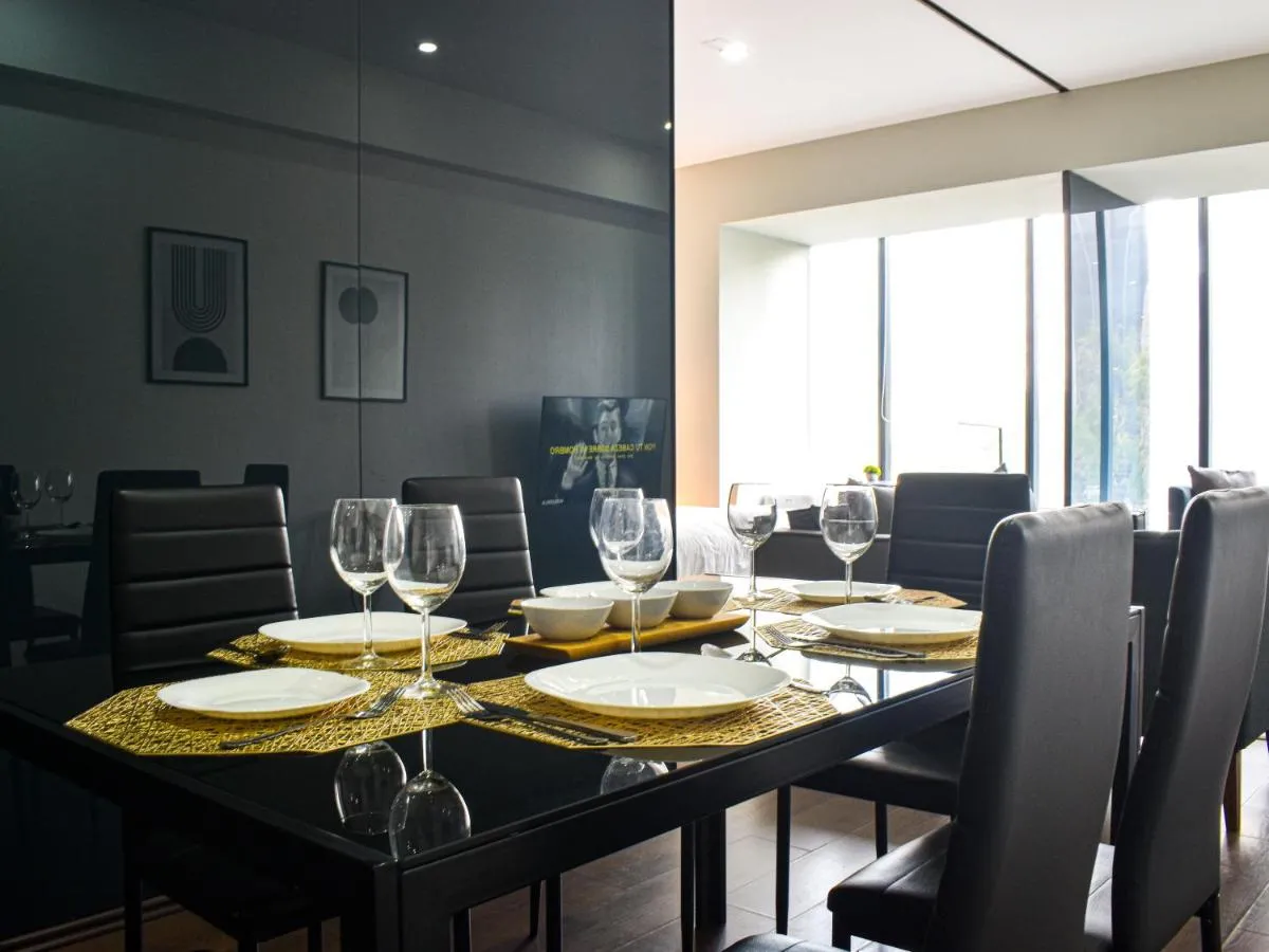 Image 4 of Reforma 284 King Size SUITE Swimming Pool, Parking & Kitchen