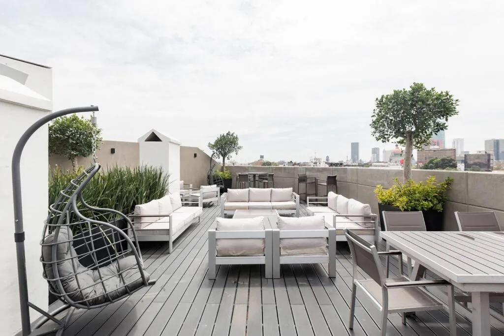 Image 5 of Savor City Views over Breakfast at a Bold, Bohemian Escape