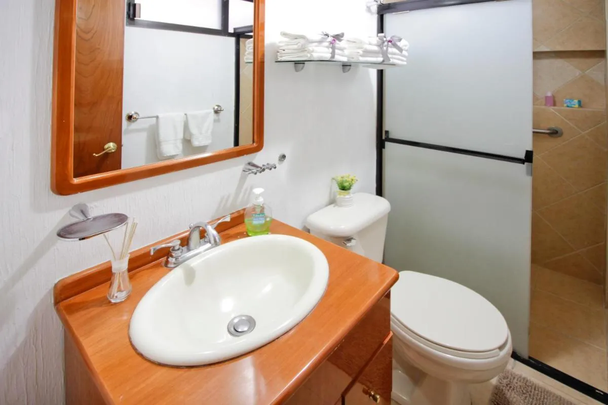 Image 6 of Suite G Mancera