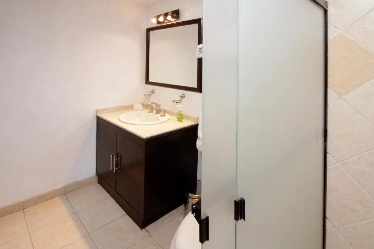 Image 1 of Suite G Mancera