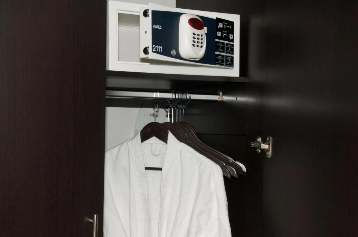 Image 5 of Suites Berna 12