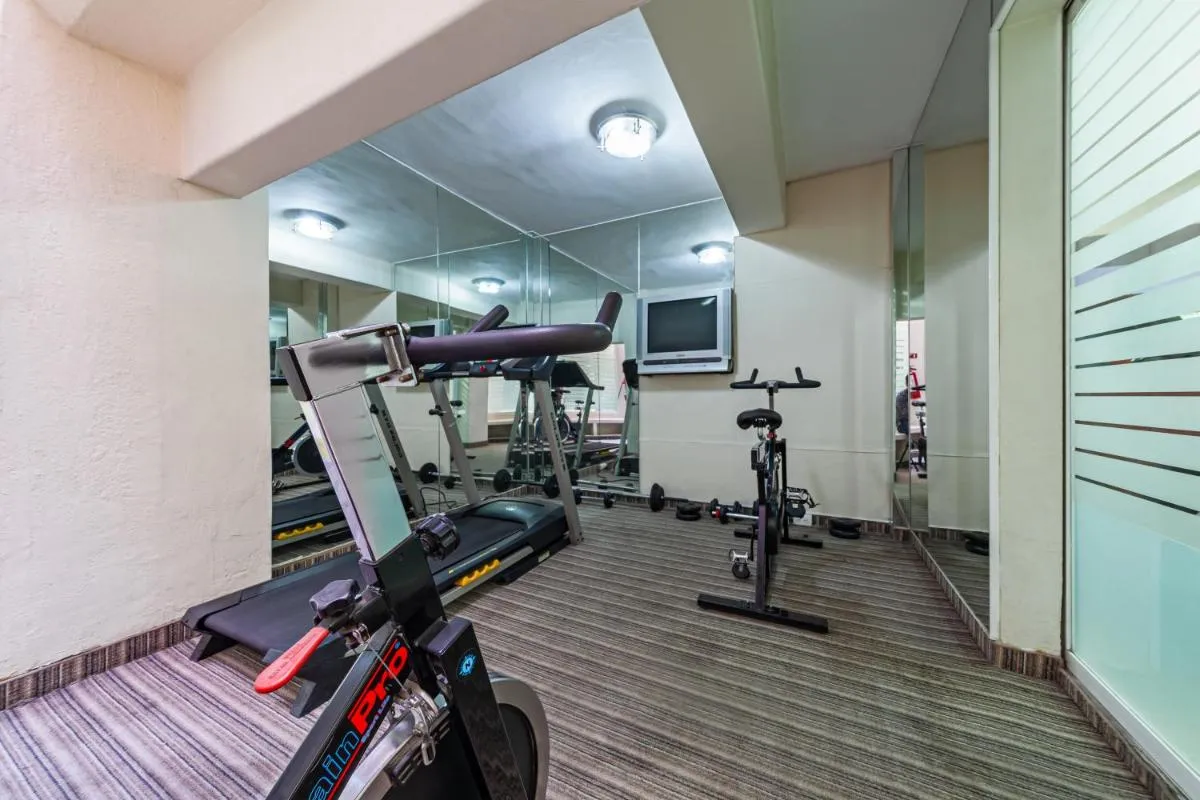 Image 4 of Suites Newton