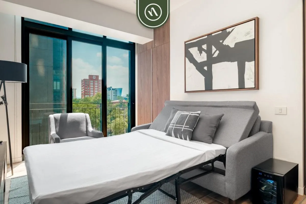 Image 1 of 1 BR City Oasis – Polanco – Gym – Game Room – King