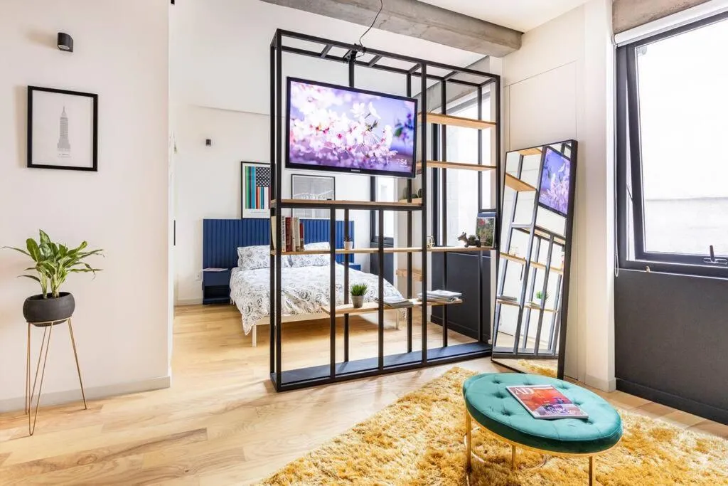 Image 2 of A Hip Modern Gem in El Centro!