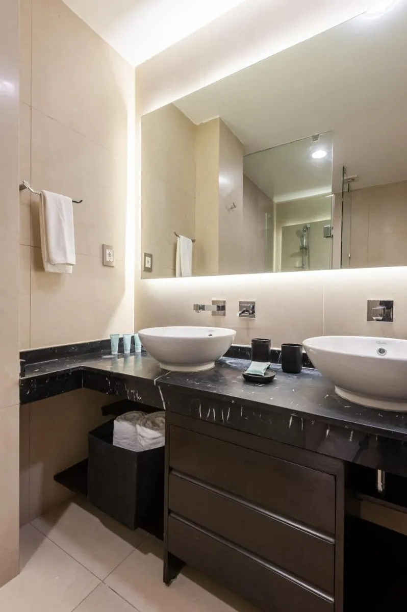 Image 4 of Astounding 2BR in Condesa