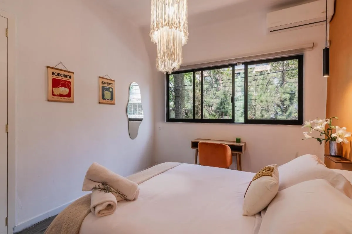 Image 6 of Beautiful 6 BDR Villa with AC in La Condesa