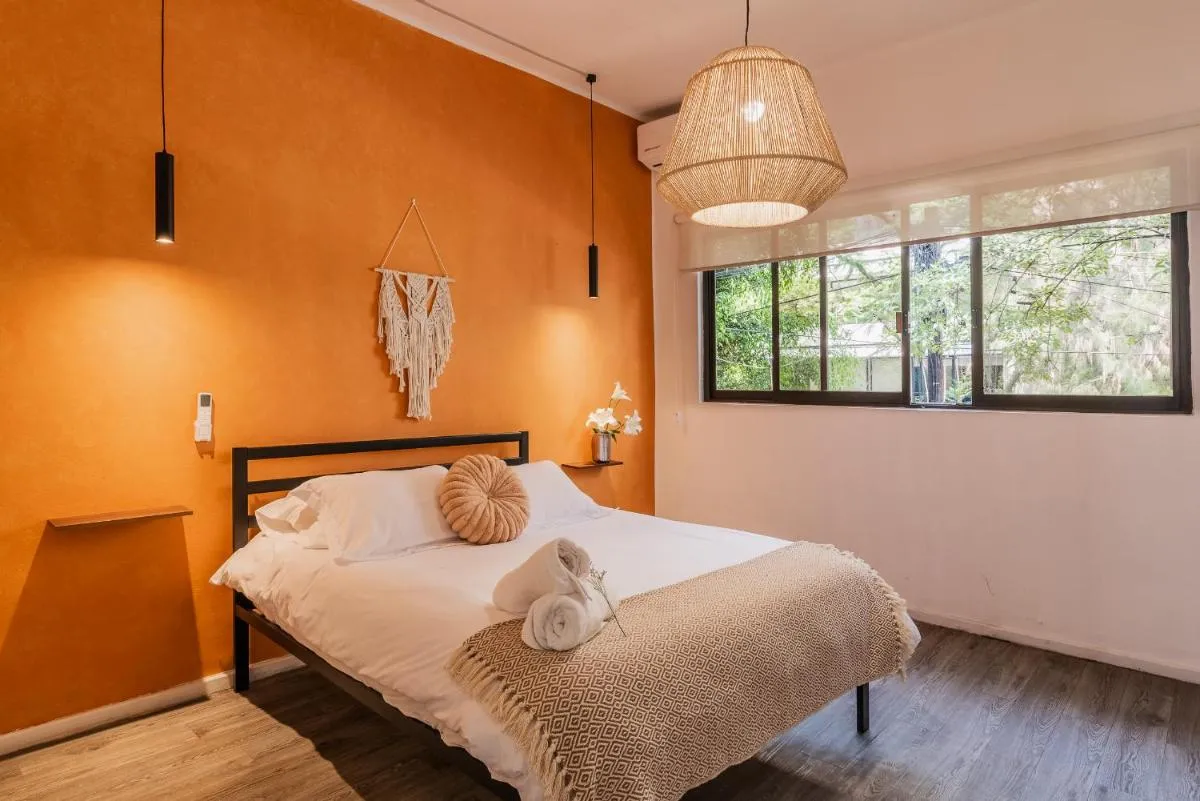 Image 1 of Beautiful 6 BDR Villa with AC in La Condesa