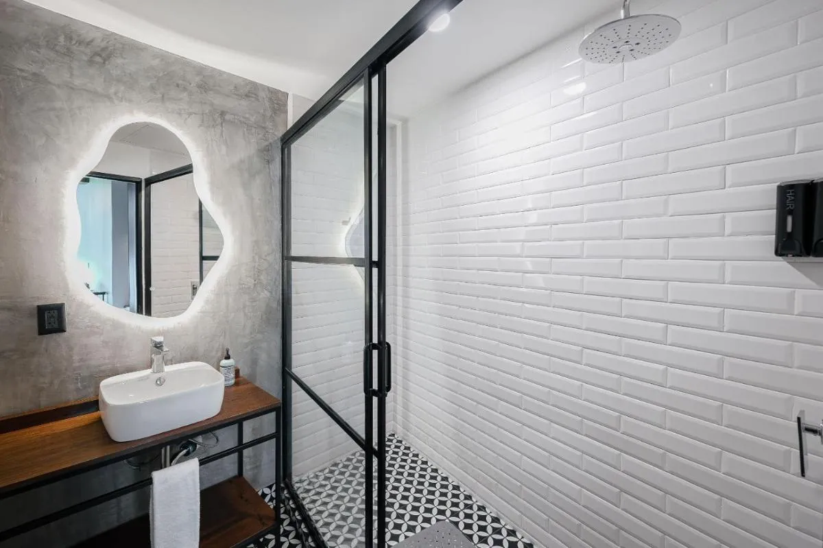 Image 2 of Botanic Loft Stylish & Cozy Retreat w Kitchen & Private Bath